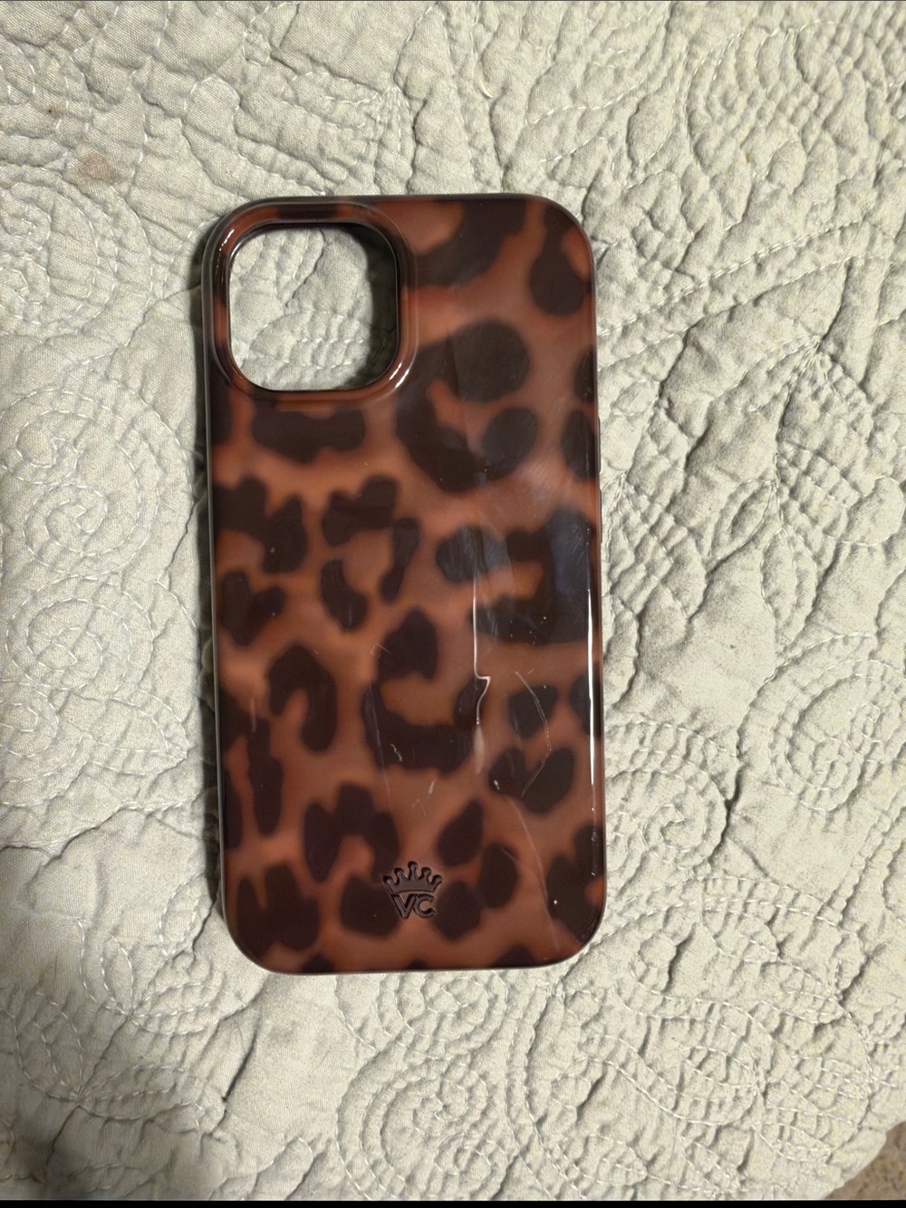 Velvet Caviar iPhone 15 MagSafe Case: It Girl Leopard